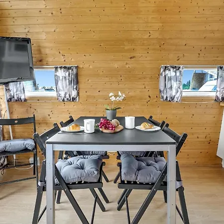 1 Bedroom Beautiful In Kolding
